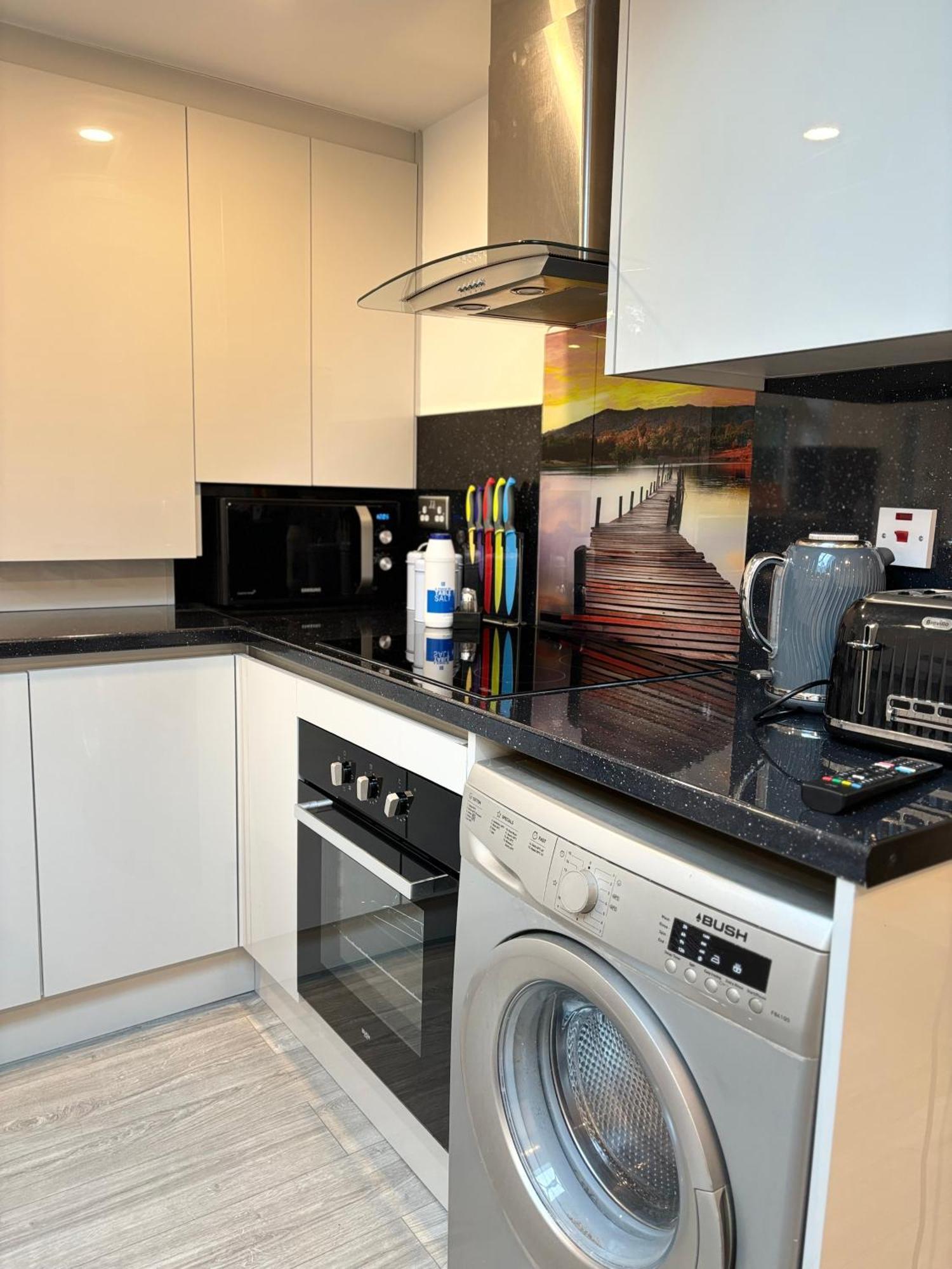 Newly Build 2Br Property With Free Parking High Wycombe Exterior foto